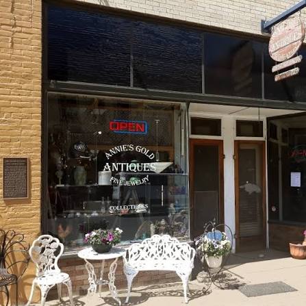 Annie's Gold Antiques & Collectibles in Idaho Springs